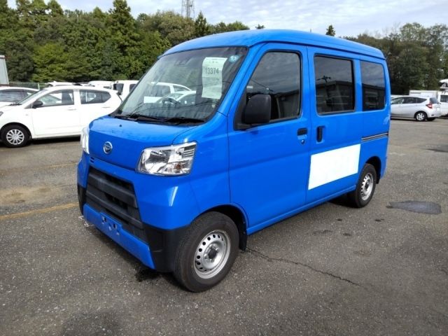 13374 Daihatsu Hijet van S331V 2019 г. (LUM Tokyo Nyusatsu)